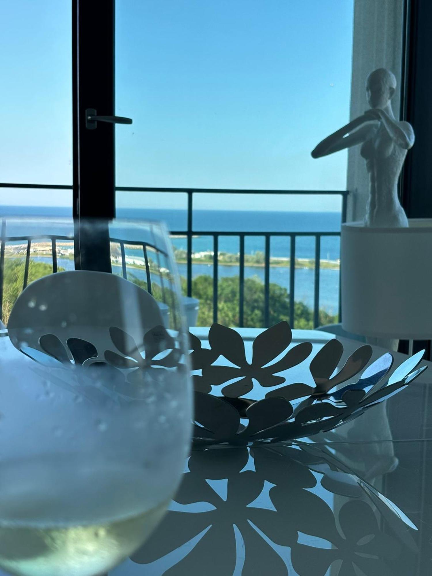 شقة Donna Alba Seaview Penthouse, Casa Ta De Pe Plaja نيبتون المظهر الخارجي الصورة