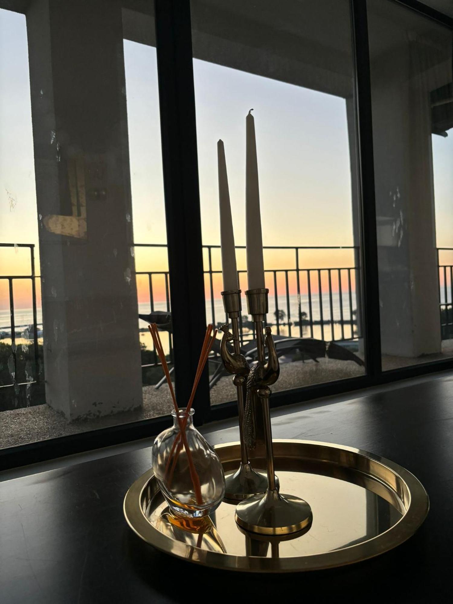 شقة Donna Alba Seaview Penthouse, Casa Ta De Pe Plaja نيبتون المظهر الخارجي الصورة